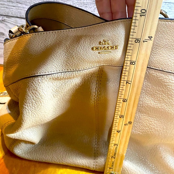 Coach double strap tan bag no A1757-F57545 3 compartment *Please note ink marks - Picture 3 of 14